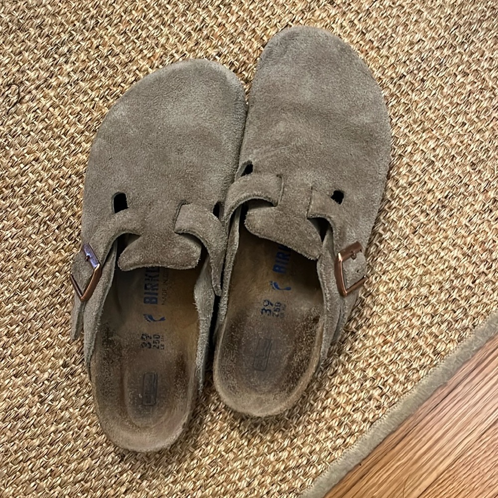 Birkenstock Boston Taupe size 39 / 8-8.5
